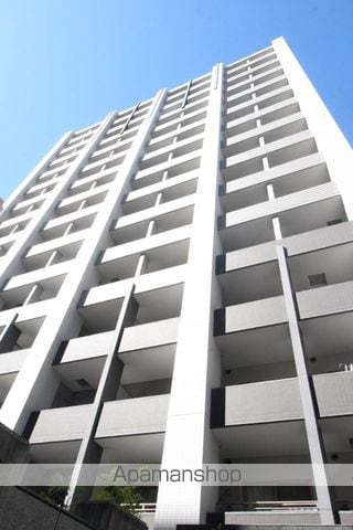 プラウドフラット新大阪の外観写真