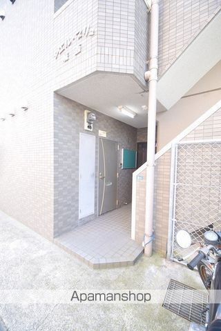 シエル・ブリュ城西の玄関写真