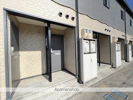 レオパレスはばたけ[1K/28.02m2]のエントランス