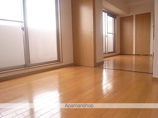 アーバンフラッツ新栄の内装写真