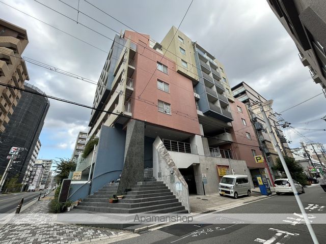 ミールズ江坂の外観写真