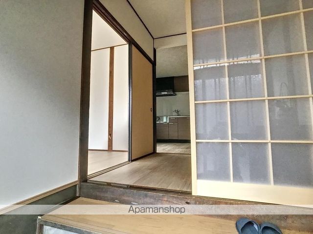 ＪＲ山陽本線 下関駅 バス乗車時間：15分 最寄りバス停で下車 徒歩4分 1階建 築87年の内装写真