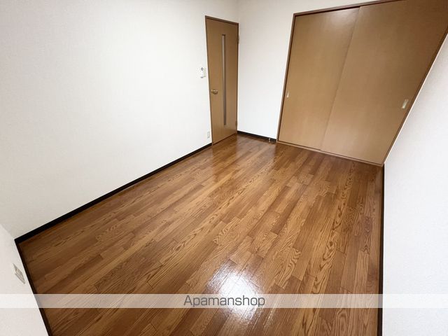 クレストビレッジIIIの内装写真