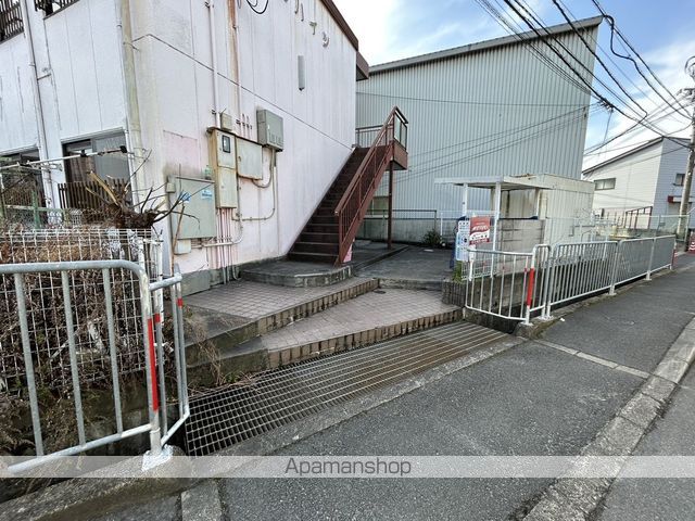 三島ハイツの玄関写真