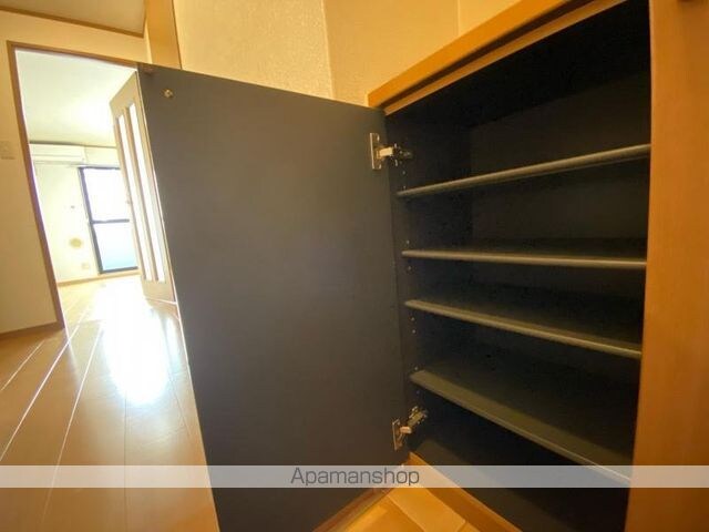 香川県高松市多賀町３丁目[1K/25.5m2]の内装2