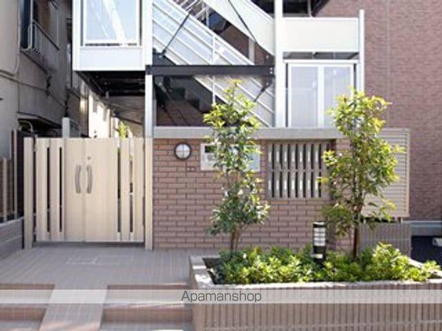 レオパレスサンフラワーAの玄関写真