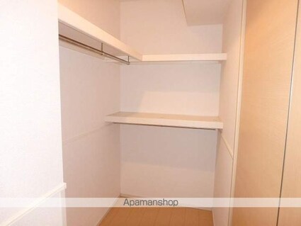 フォンテドミール南[1LDK/51.12m2]の収納