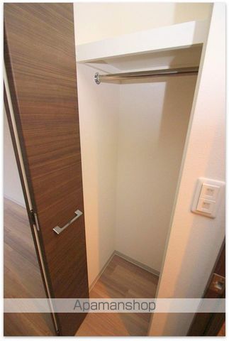 エスキュート京町堀の内装写真