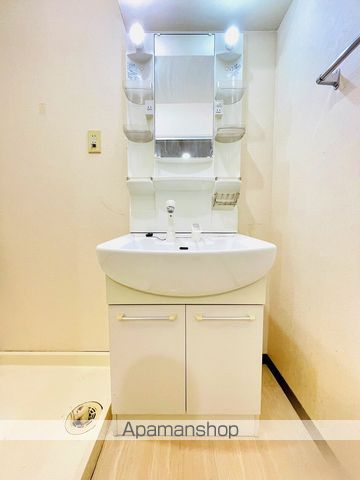 エイトシロキタIの内装写真