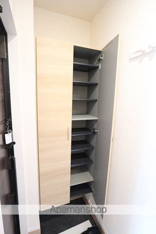 トリア テュラーの内装写真