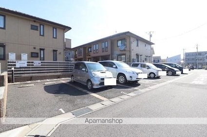ラングレーヴン　Ａ[1LDK/54.46m2]の駐車場