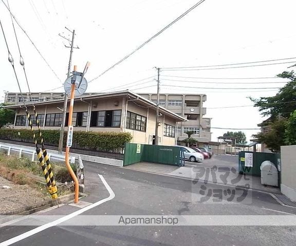 奈良線 宇治駅 徒歩15分 2階建 築38年の周辺写真