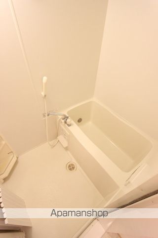 ロイヤルヒルズLの内装写真