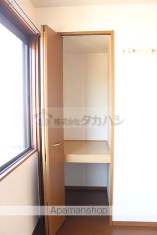 グリーンベルズ C棟の内装写真