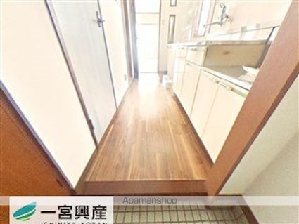 ファーストイン居相[1K/26.4m2]の玄関