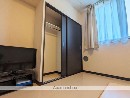 レオネクストミルキーウェイ[1K/31.51m2]の収納1