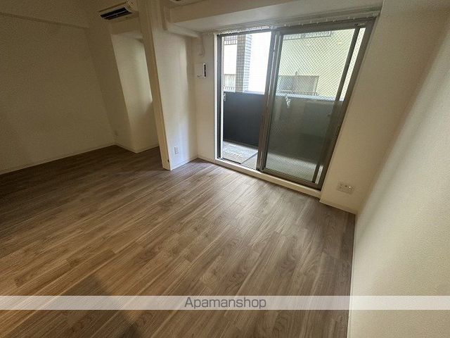 LA DOUCEUR谷町の内装写真