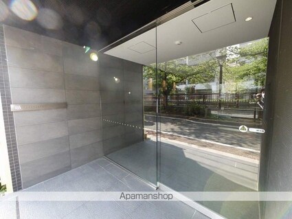 パークフラッツ中目黒[1LDK/53.87m2]のエントランス