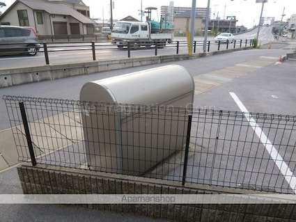 オアシスコート古沢[1K/24.75m2]のエントランス