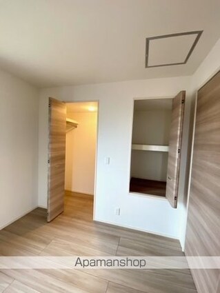 トレビナＩＩ[1LDK/46.27m2]の収納