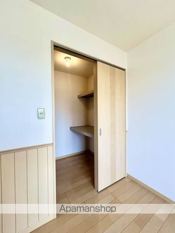 ラ・パルテール新屋敷 IIの内装写真
