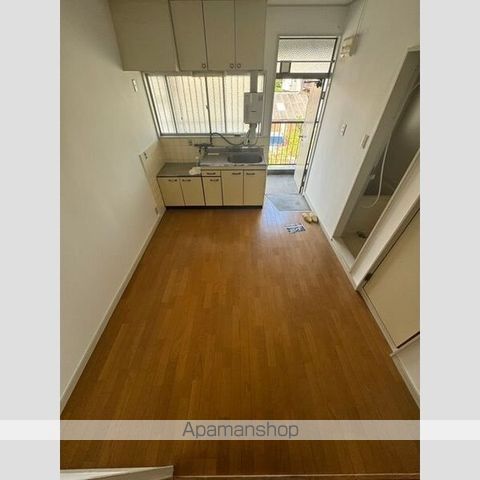 塩山ハイツ2号棟の内装写真