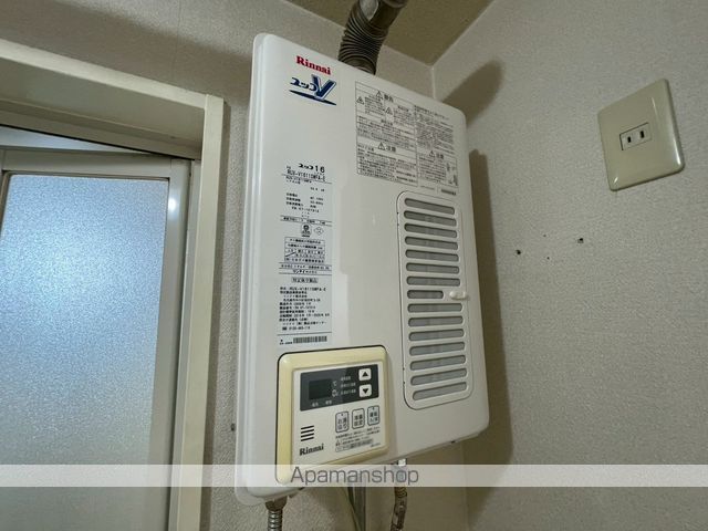 フリーデンハイツBの内装写真