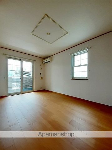 SERENO UNO Aの内装写真