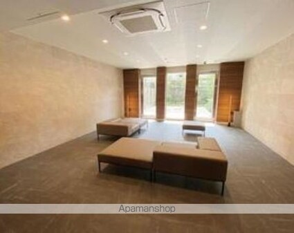 フレンシア高円寺北[1LDK/40.94m2]の共用部1