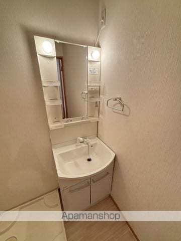 ファンテージ大宮の内装写真