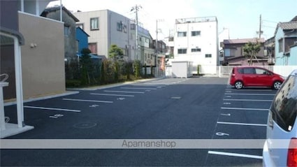 グリシーヌ[1LDK/38.88m2]の駐車場