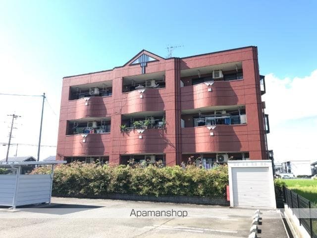 カーサ アニマートの外観写真