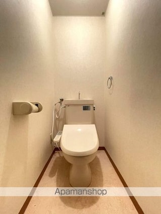 ロイヤルシティ参番館　若松町[2DK/45m2]のトイレ