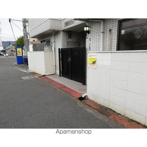 デイルーチェ北岸和田の玄関写真