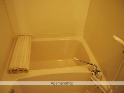 Ｓｕｒｐｌｕｓ　Ｔｗｏサンハイツ小林Ａ[2DK/44.72m2]のバス