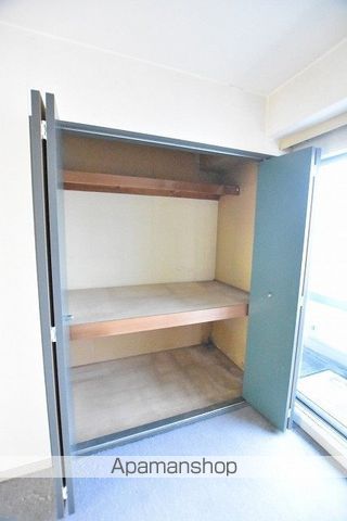 フロンティア2911の内装写真