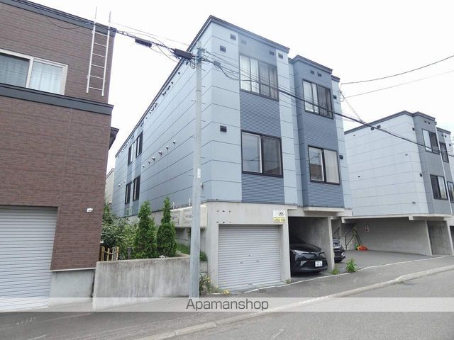 プレシャス37の外観写真