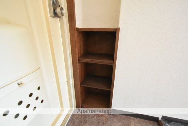 プレアール菱屋西の内装写真