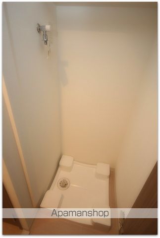 ESLEADNAMBATHEファーストの内装写真