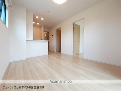 サンリーフ[2LDK/61.14m2]のリビング・居間