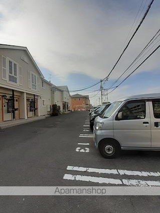 ラルジュ余戸　Ａ[2LDK/58.53m2]の駐車場