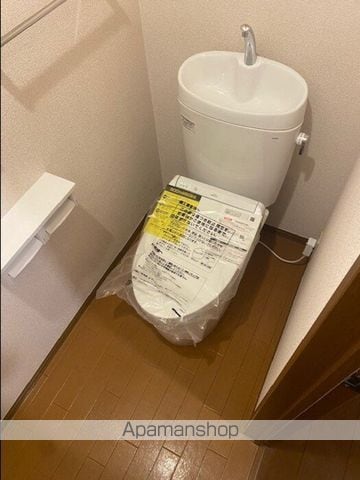 セレブリティ長吉A棟の内装写真