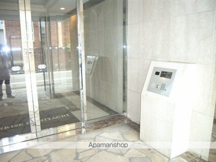 サンライズ国立[1R/18.9m2]のエントランス