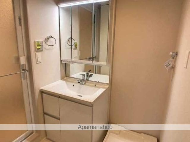FONTANA板付の内装写真