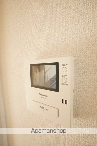 雨あがりの虹 A棟の内装写真