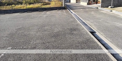 レガシーＧ[3DK/57.21m2]の駐車場