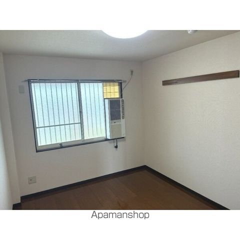 SURPLUS TWO塩原Aの内装写真