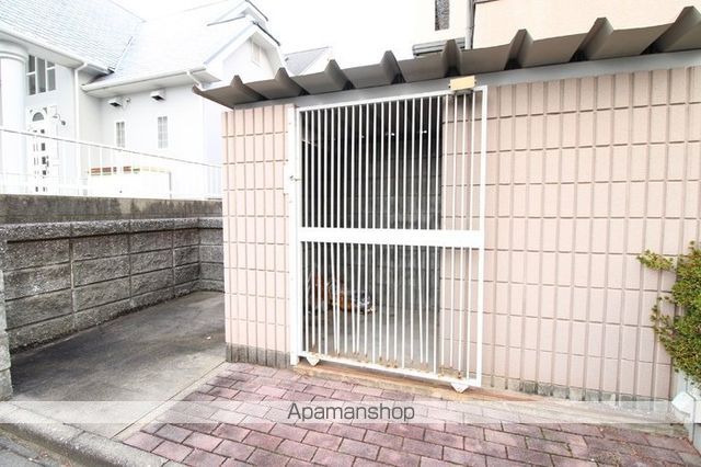 セジュールプロプル C棟の玄関写真