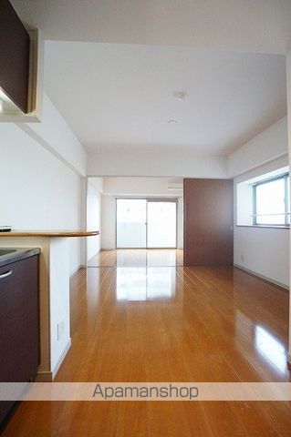 ネストピア県庁前の内装写真
