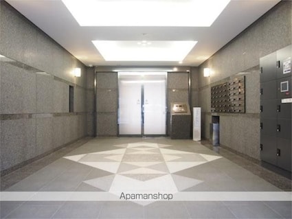 ルーブル両国弐番館[2LDK/50.46m2]のエントランス